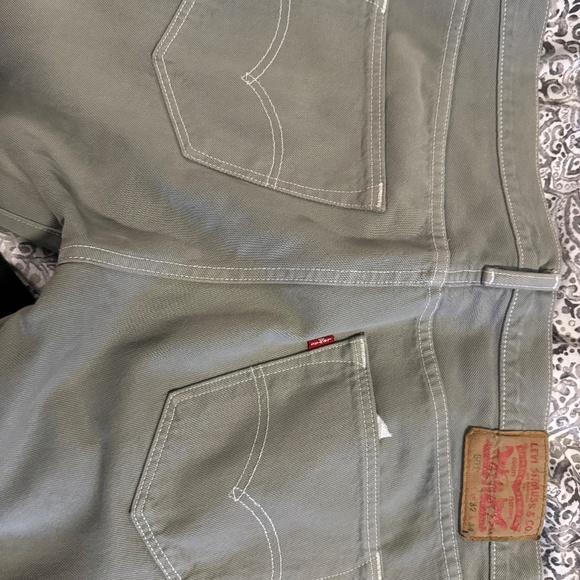 Sid Mashburn - Garment Dyed 501 - 32' Waist - $50 each, $100 for 3 - Picture 2 of 11